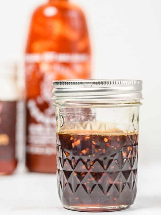 The Best Honey Sriracha Sauce