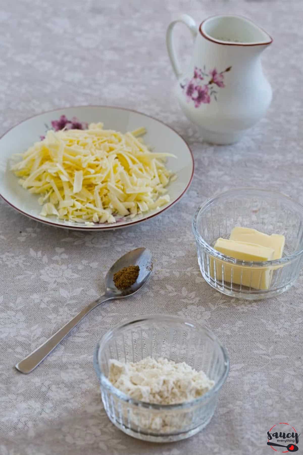 Cheese sauce ingredients