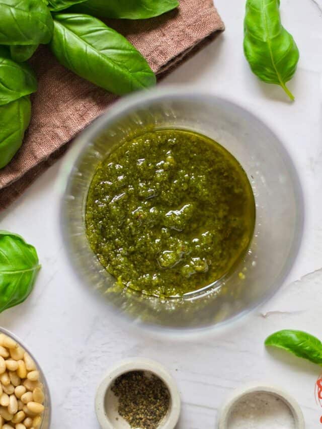 How to Make Pesto Easy Sauce Recipes