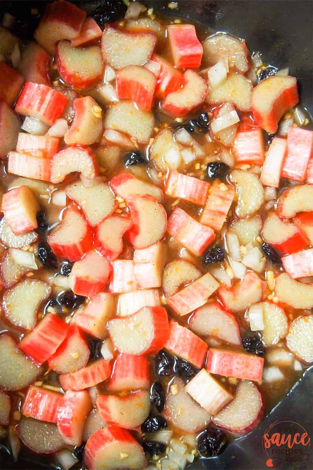 rhubarb chutney in a pot